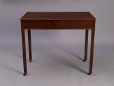 1971-529, Table/Steps