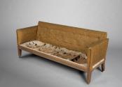 2025-19, Sofa