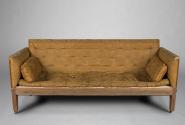 2025-19, Sofa
