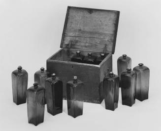 1983-3,1-13, Case and Bottles