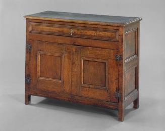 TC1994-204. Cupboard 1966-461
