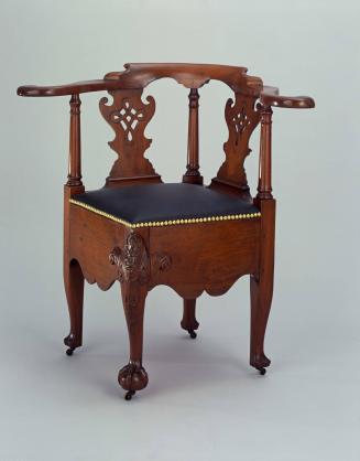 TC2004-261. Corner chair 2004-11
