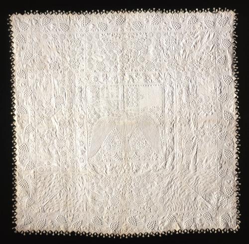 TC03-391, Bedcover 1981.609.2
